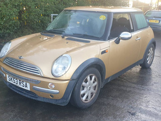 Mini Cooper  R50 2003