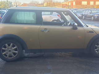 Mini Cooper  R50 2003