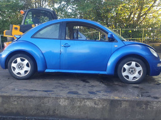 Volkswagen Beetle 2 2000