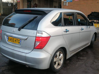 Honda FR-V  BE5 2005