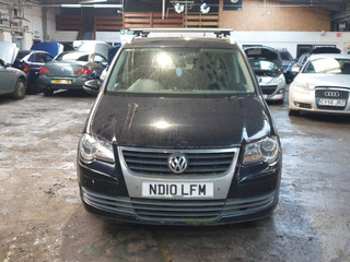 Volkswagen Touran рест. 2010