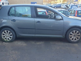 Volkswagen Golf 5 2004