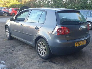 Volkswagen Golf 5 2004