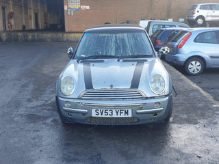 Mini Cooper  R50 2003