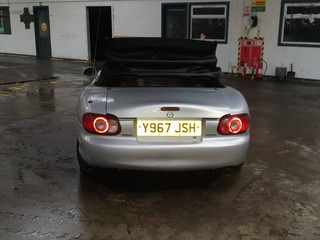 Mazda MX-5 2  рест. NB 2001
