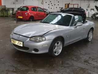 Mazda MX-5 2  рест. NB 2001