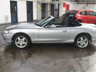 Mazda MX-5 2  рест. NB 2001