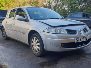 Renault Megane 2  рест. 2008