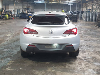 Opel Astra GTC J рест. 2012