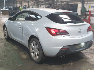 Opel Astra GTC J рест. 2012