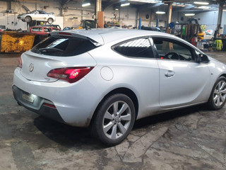 Opel Astra GTC J рест. 2012