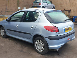 Peugeot 206 рест. 2004