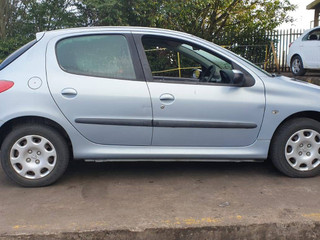 Peugeot 206 рест. 2004