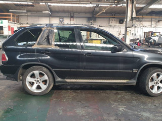 BMW X5 E53 рест. 2005