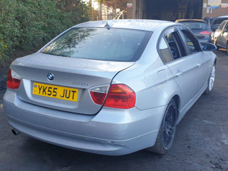 BMW 3 E90/E91/E92/E93 E90 2005
