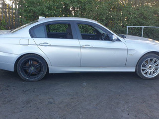 BMW 3 E90/E91/E92/E93 E90 2005