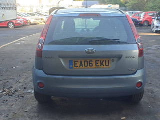 Ford Fiesta 5  рест. 2006