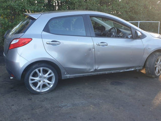 Mazda 2 DE рест. DE 2010