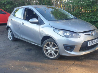 Mazda 2 DE рест. DE 2010