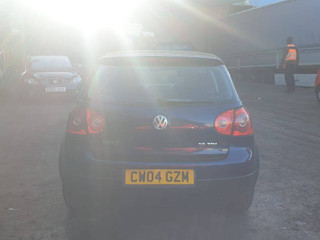 Volkswagen Golf 5 2004