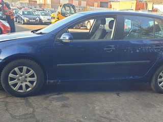Volkswagen Golf 5 2004