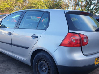 Volkswagen Golf 5 2004