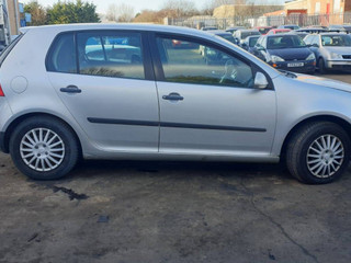 Volkswagen Golf 5 2004