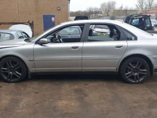 Volvo S80 рест. 2003