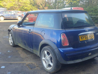 Mini Cooper  R50 2003