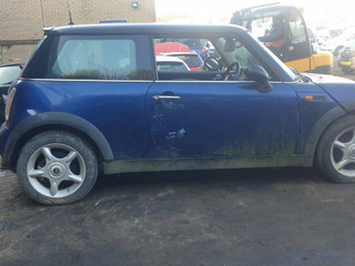 Mini Cooper  R50 2003