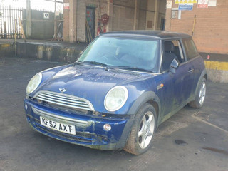 Mini Cooper  R50 2003