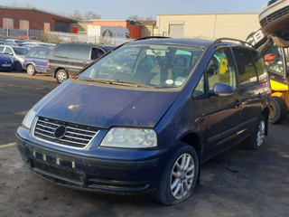 Volkswagen Sharan 2-й рест. 2004