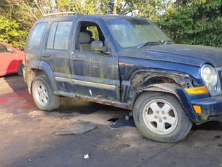 Jeep Cherokee 3  рест. KJ 2005