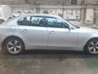 BMW 5 E60/E61 E60 2005