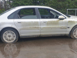Volvo S80 2003
