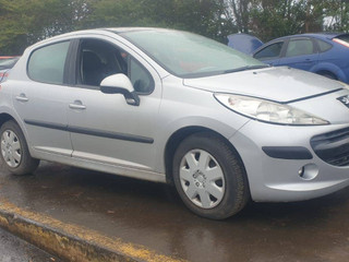 Peugeot 207 2009