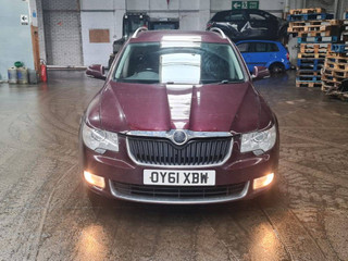Skoda Superb 2 3T 2011