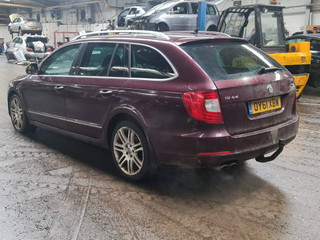 Skoda Superb 2 3T 2011