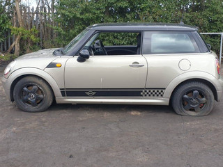 Mini Cooper 2 R56 2009