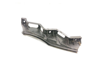 Крепление бампера переднего Volkswagen Passat B6 2006, 3.2 л., FSI, AXZ, бензин, робот, deepblack / lc9x, седан, полный привод, правый руль, 3C0807889