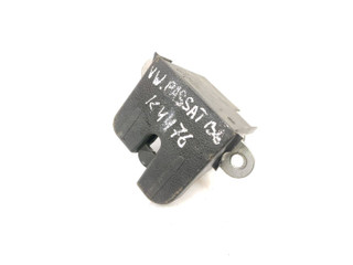 замок багажника Volkswagen Passat B6 2007, 2.0 л., TDi PD, BKP, дизель, 6МКПП, reflex silver / la7w, универсал, передний привод, правый руль, 1K6827505F