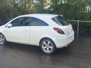 Opel Corsa D рест. 2011