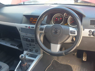 Opel Astra GTC H рест. 2006