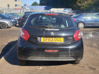 Peugeot 208 2013