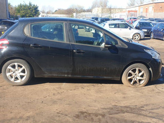 Peugeot 208 2013