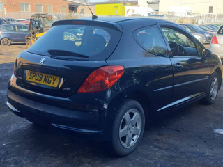 Peugeot 207 2009