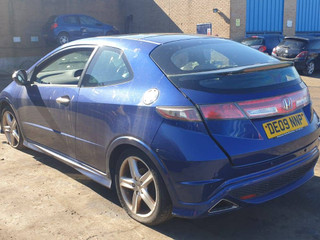 Honda Civic 8  рест. FN3 2009