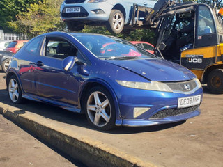 Honda Civic 8  рест. FN3 2009
