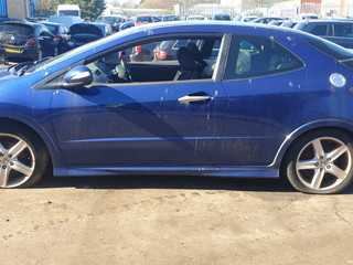 Honda Civic 8  рест. FN3 2009
