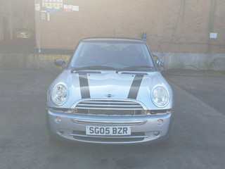 Mini Cooper рест. R50 2005